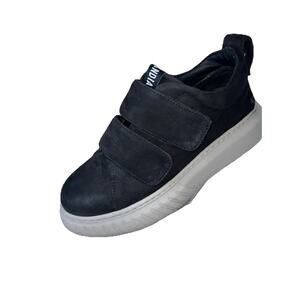 Andia Fora women’s sneakers women’s size 36